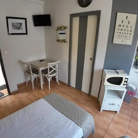 شقة Au Village A *